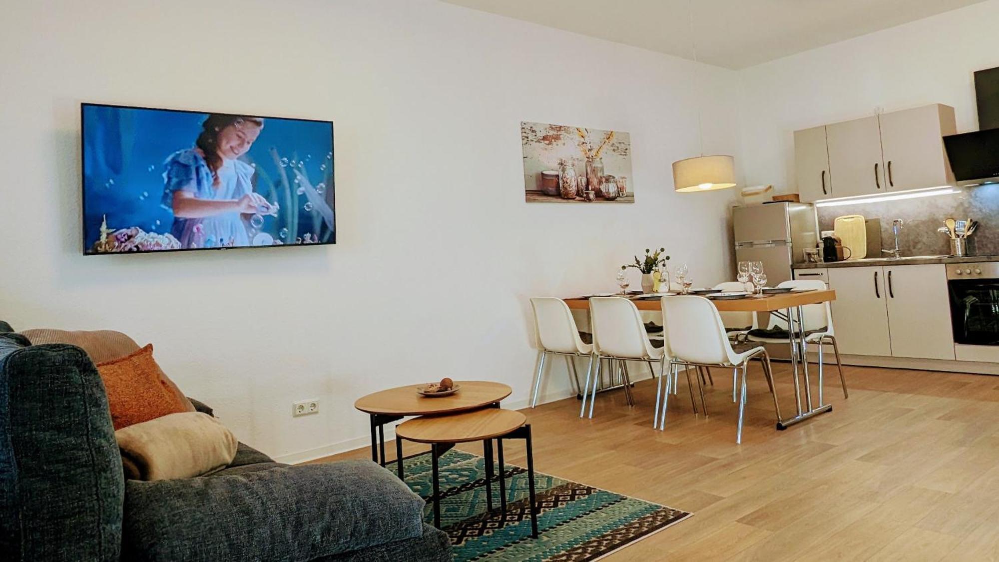 Fewo Urban Gotha-Apartment Friedenstein- Am Schlosspark- Parken An Der Der Tuer- Barrierefrei, 900 Meter Zum Bahnhof - Wallbox 外观 照片
