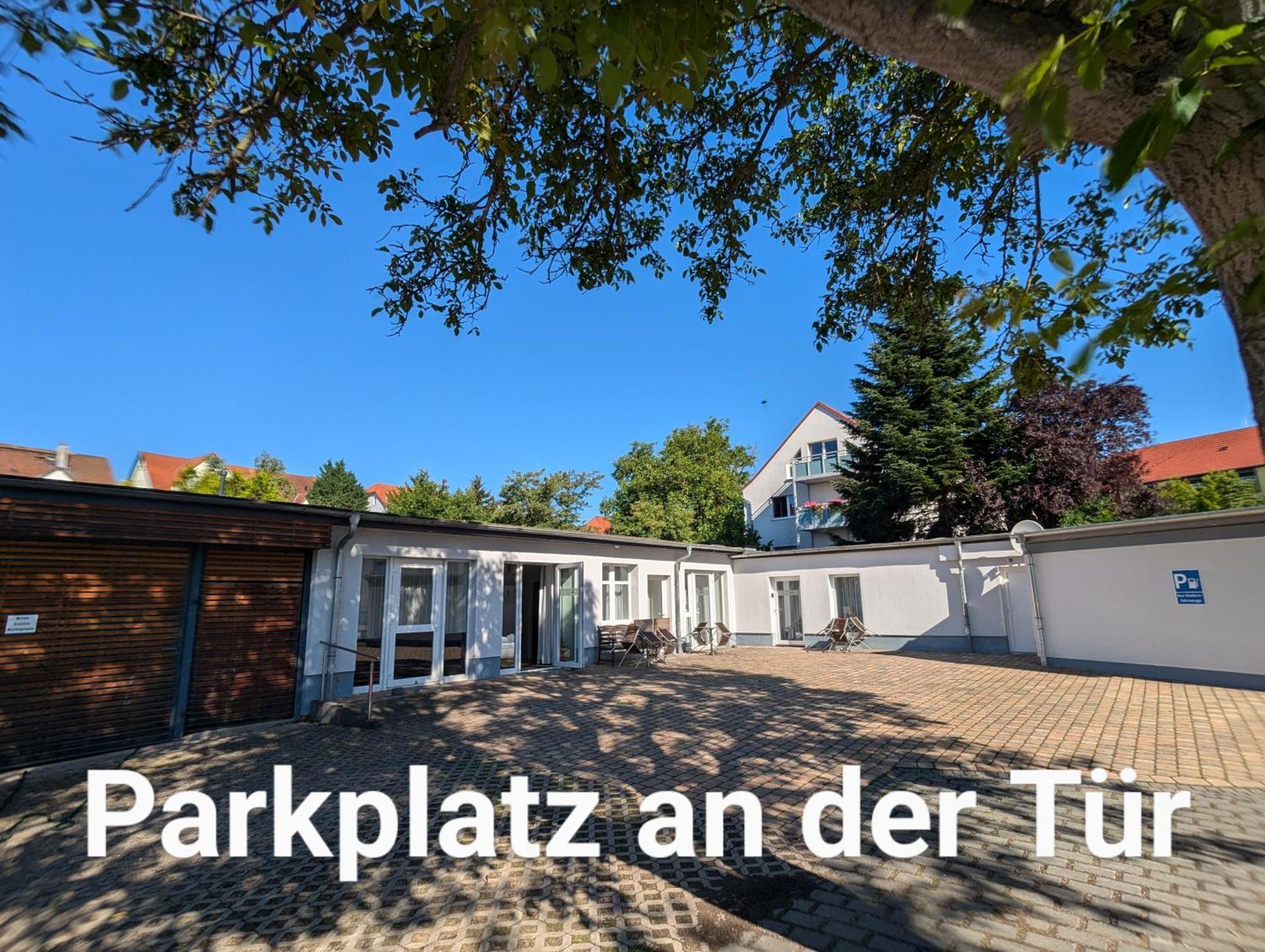 Fewo Urban Gotha-Apartment Friedenstein- Am Schlosspark- Parken An Der Der Tuer- Barrierefrei, 900 Meter Zum Bahnhof - Wallbox 外观 照片